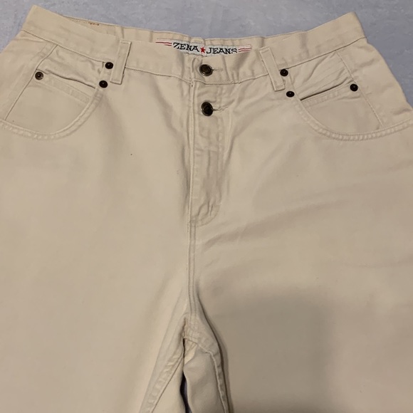 Zena Jeans - Picture 3 of 10